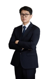 이종욱 변호사